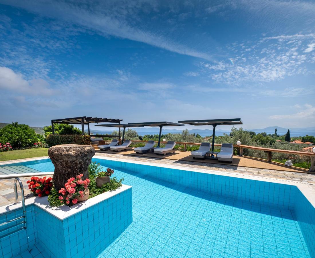 Iakovakis Suites & Spa Koropi Buitenkant foto
