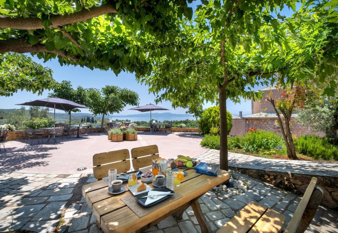 Iakovakis Suites & Spa Koropi Buitenkant foto