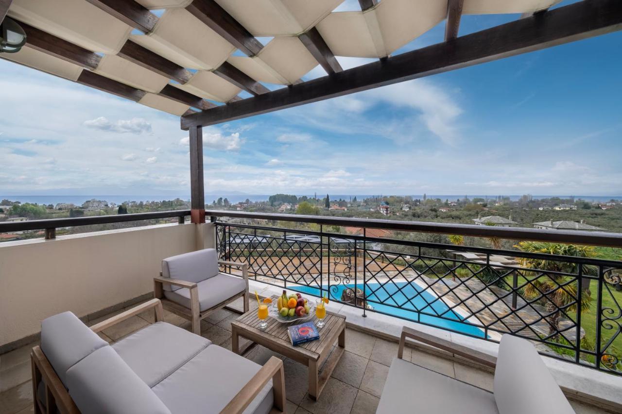 Iakovakis Suites & Spa Koropi Buitenkant foto