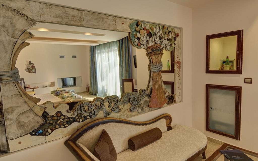 Iakovakis Suites & Spa Koropi Buitenkant foto